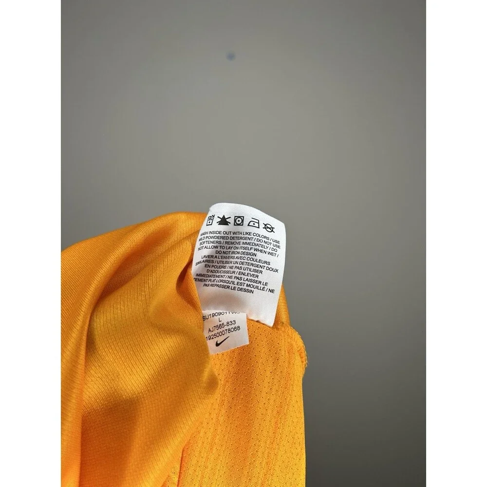 Nike pre owned